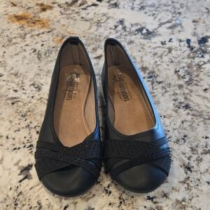 Comfortable Black Women's Flats Size 9 Wide